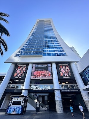 Surfers Paradise Apartment